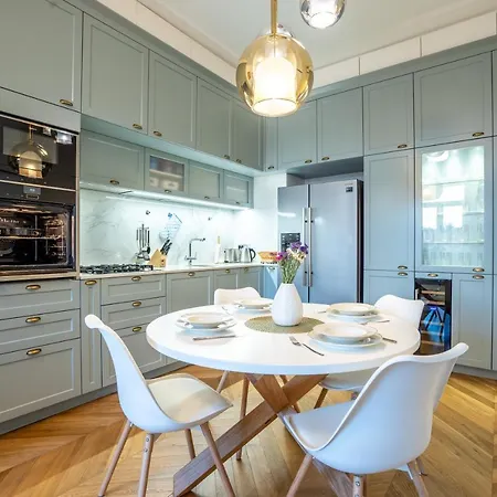 Downtown Luxury Retreat * Ljubljana