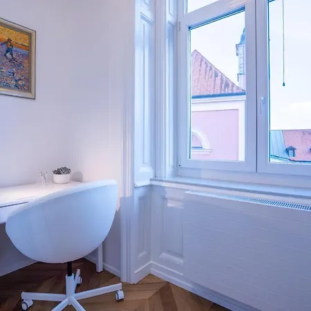 Downtown Luxury Retreat Apartman Ljubljana