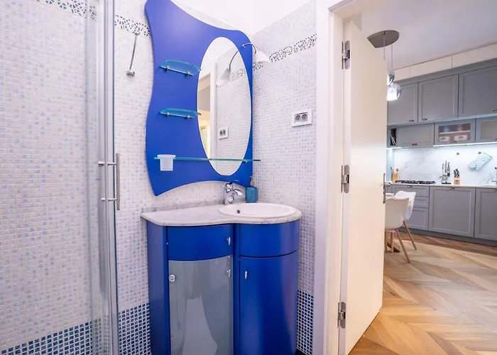 Apartma Downtown Luxury Retreat