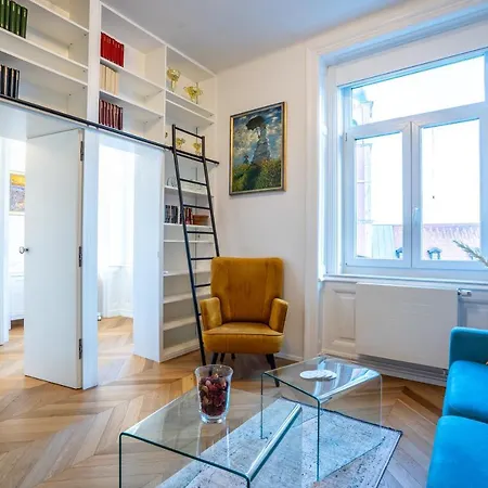 Downtown Luxury Retreat לובליאנה